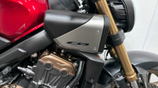 24MY Honda CB650R E-Clutch